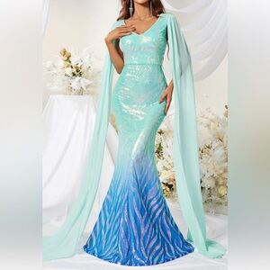 Giffniseti Sequined Formal Elegant Aqua and Blue Evening Gown Size Large